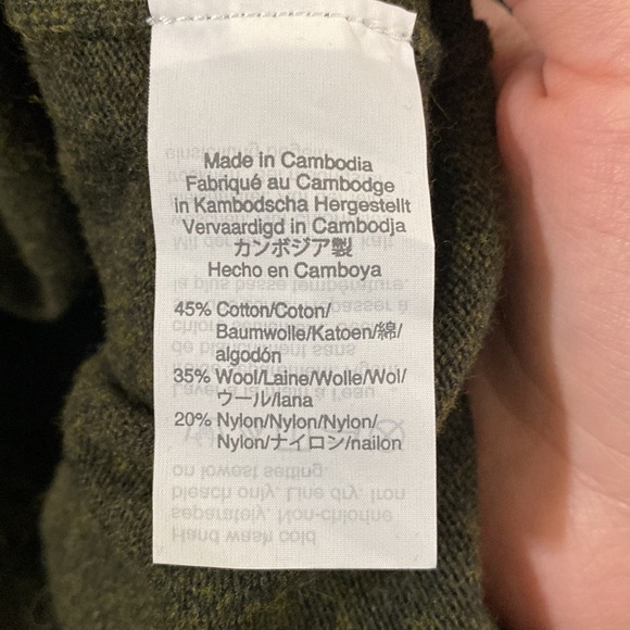 J Crew Factory olive green plush wool blend center rib v-neck sweater size XS - Picture 10 of 13